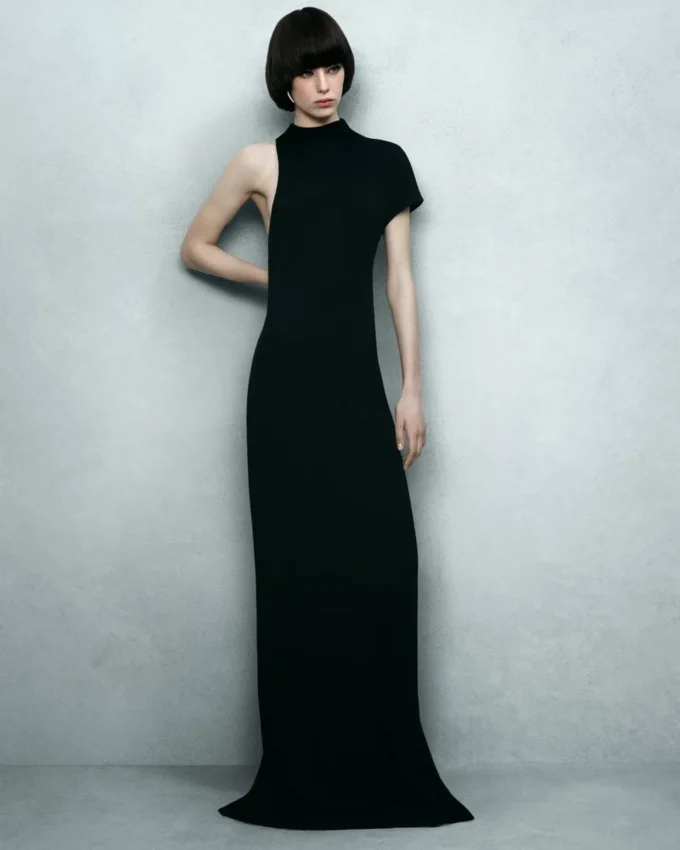 Asymmetrisches Abendkleid