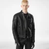 Bikerjacke aus genarbtem Leder mit Reißverschluss Bikerjacke aus genarbtem Leder mit Reißverschluss