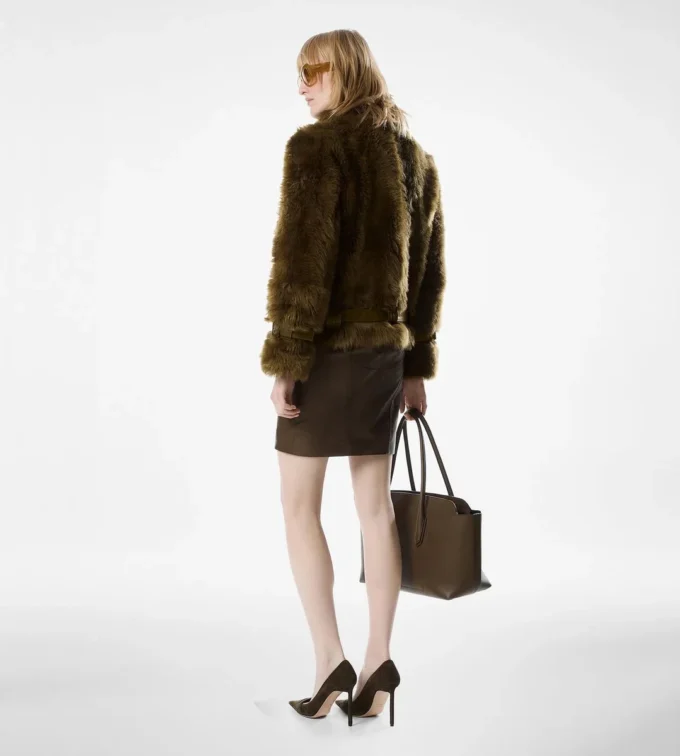 Blouson aus Lammfell mit Lederdetails Blouson aus Lammfell mit Lederdetails