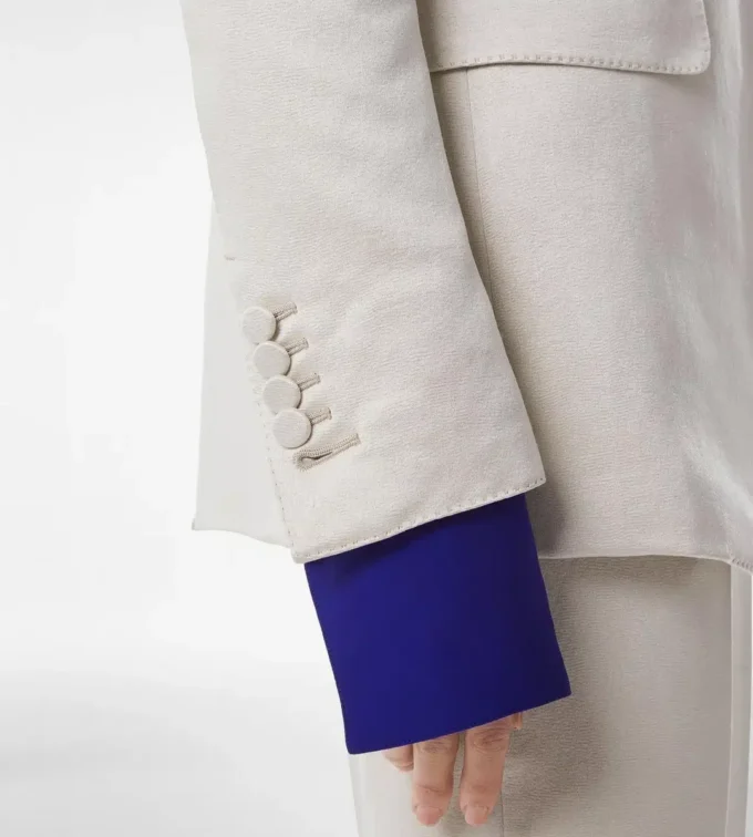 Einreihige Jacke aus gewaschener Baumwoll-Seidenmischung Duchesse Einreihige Jacke aus gewaschener Baumwoll-Seidenmischung Duchesse