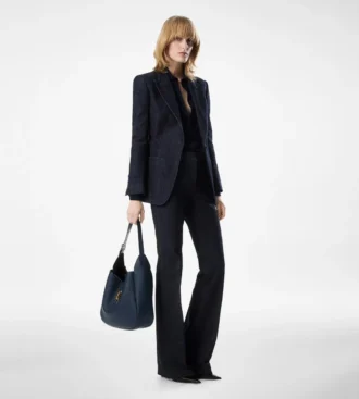 Maßgeschneiderte Denim-Hose mit ausgestelltem Bein Maßgeschneiderte Denim-Hose mit ausgestelltem Bein