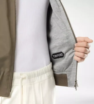 Mit Kaschmir gefütterte Blousonjacke Mit Kaschmir gefütterte Blousonjacke