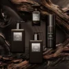 Oud Wood Hand- und Körperfeuchtigkeitscreme Oud Wood Hand- und Körperfeuchtigkeitscreme